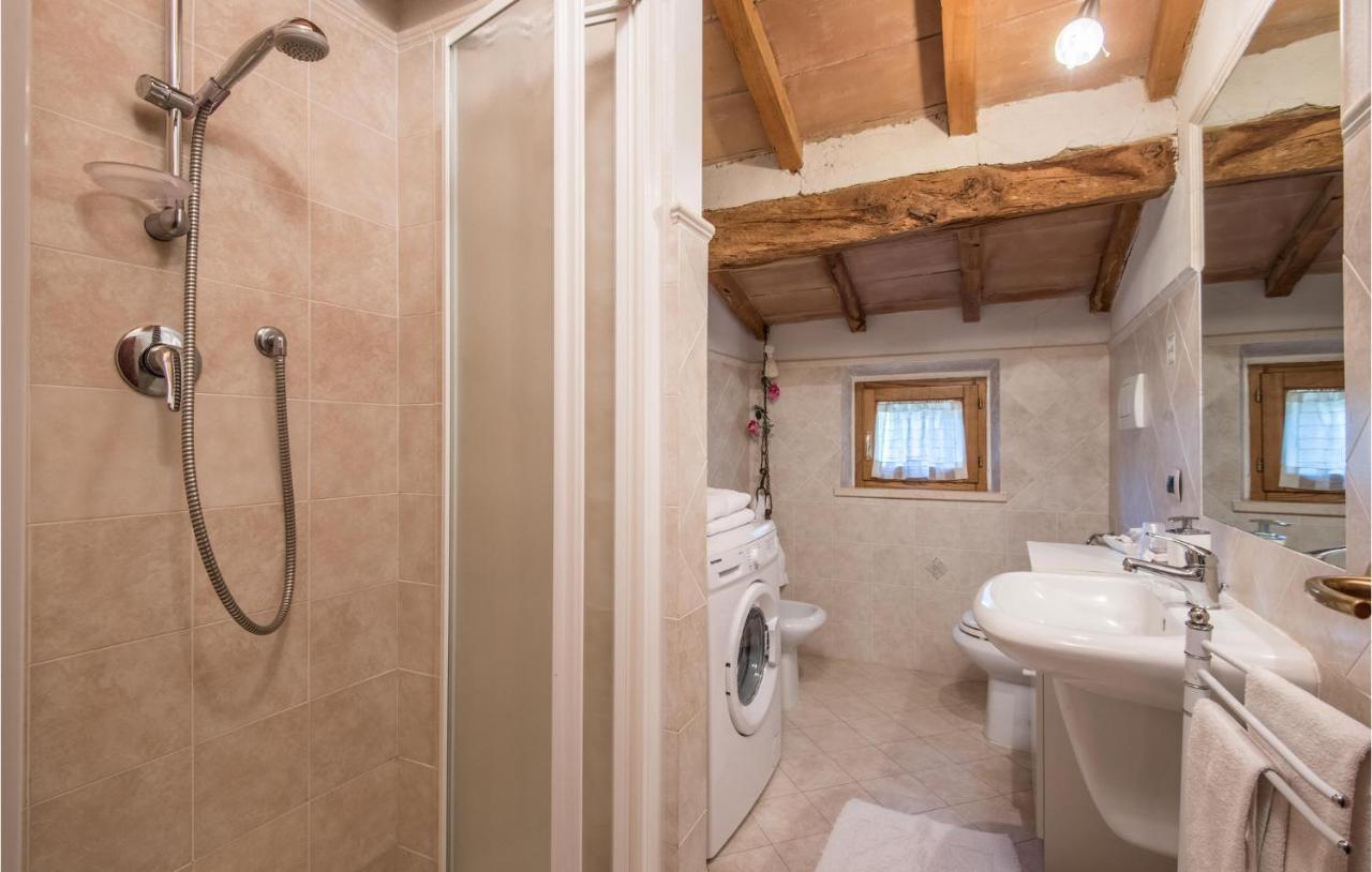 Gorgeous Home In Montalcino With Kitchen Esterno foto