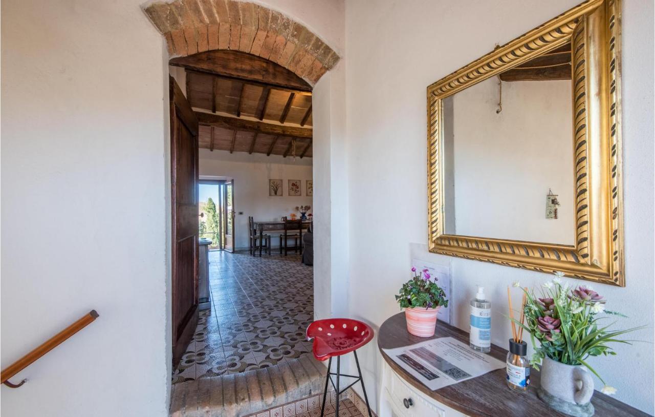 Gorgeous Home In Montalcino With Kitchen Esterno foto